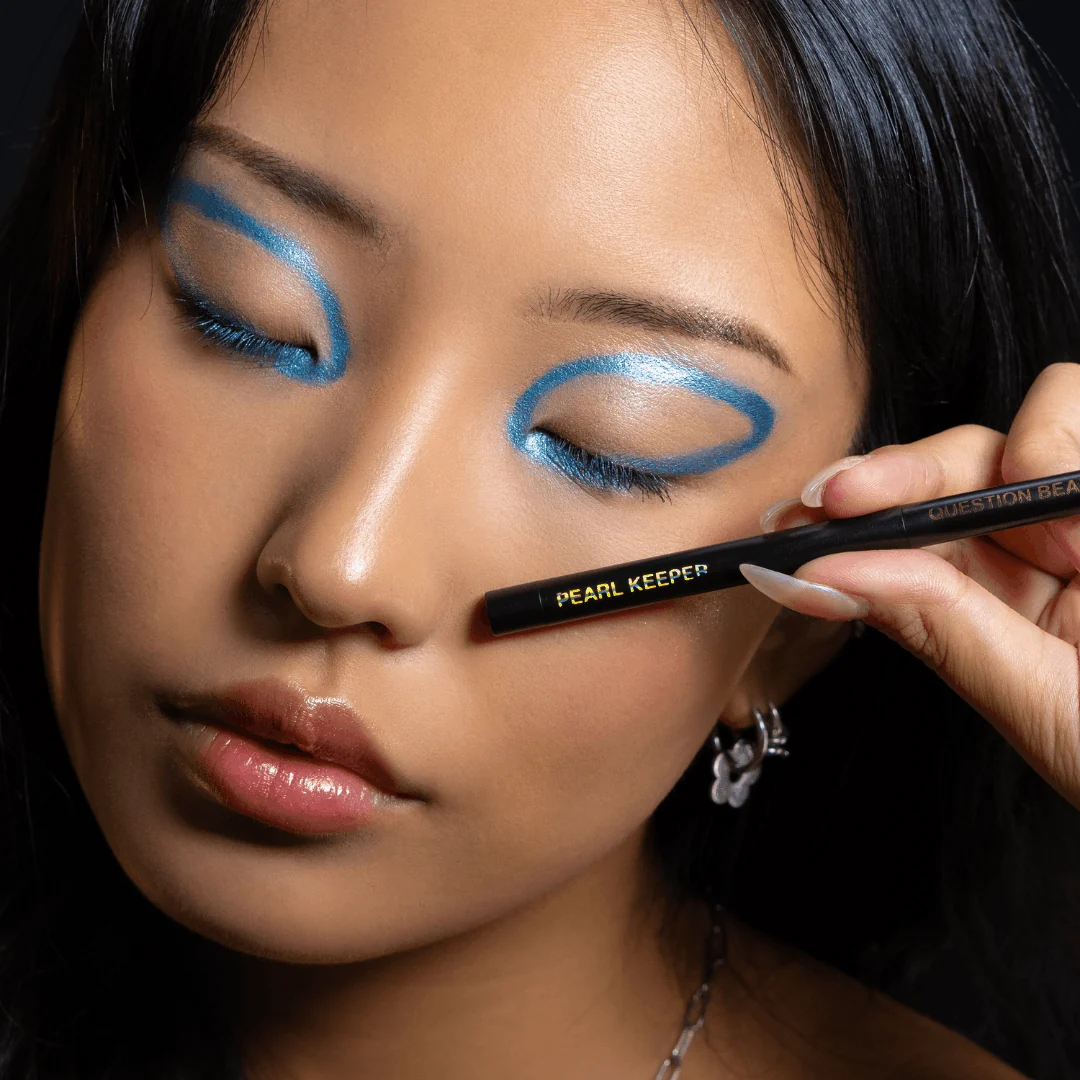 Multichrome Eyeliner Pencil - Pearl Keeper - Image 4